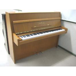 Steinway & Sons Z