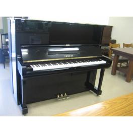 YAMAHA U3H